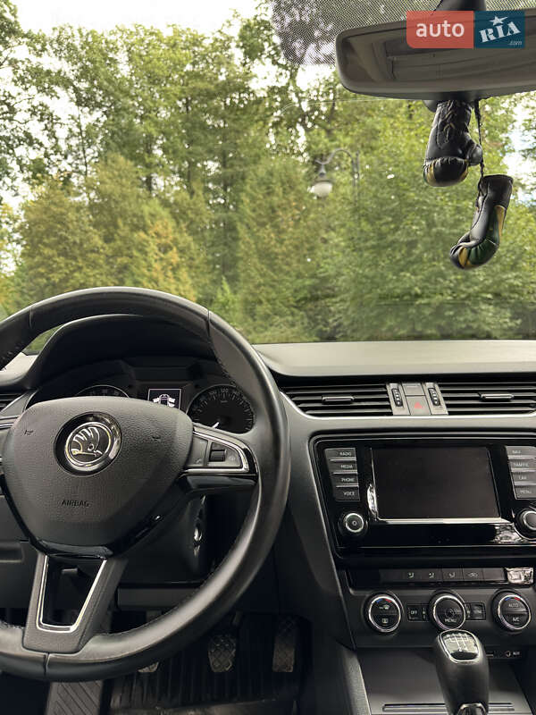 Універсал Skoda Octavia 2016 в Львові фото 36 Універсал Skoda Octavia 2016 в Львові