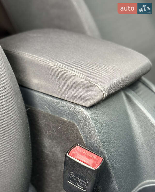 Универсал Skoda Octavia 2005 в Днепре