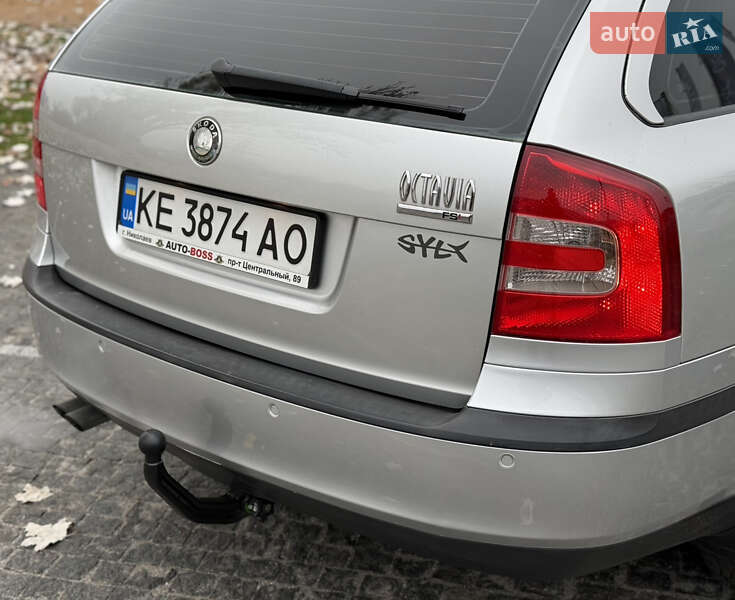 Универсал Skoda Octavia 2005 в Днепре