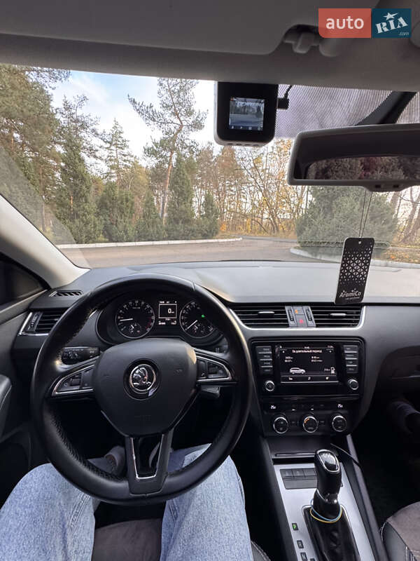 Универсал Skoda Octavia 2015 в Черкассах