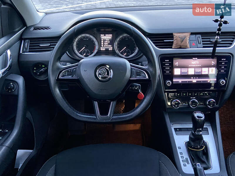 Лифтбек Skoda Octavia 2017 в Сваляве