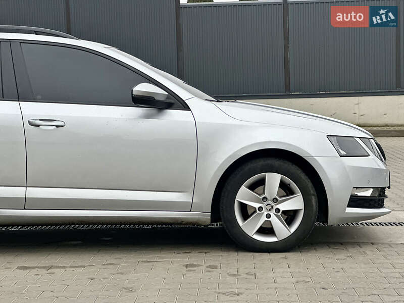 Универсал Skoda Octavia 2017 в Луцке