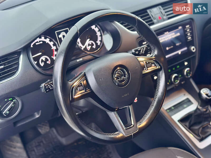 Универсал Skoda Octavia 2017 в Луцке