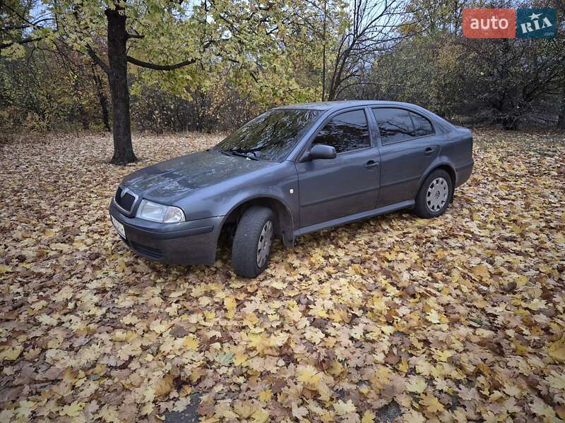 Ліфтбек Skoda Octavia 2007 в Чутовому фото Ліфтбек Skoda Octavia 2007 в Чутовому
