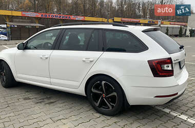 Универсал Skoda Octavia 2019 в Тернополе