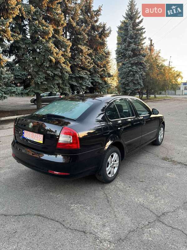 Лифтбек Skoda Octavia 2013 в Вознесенске