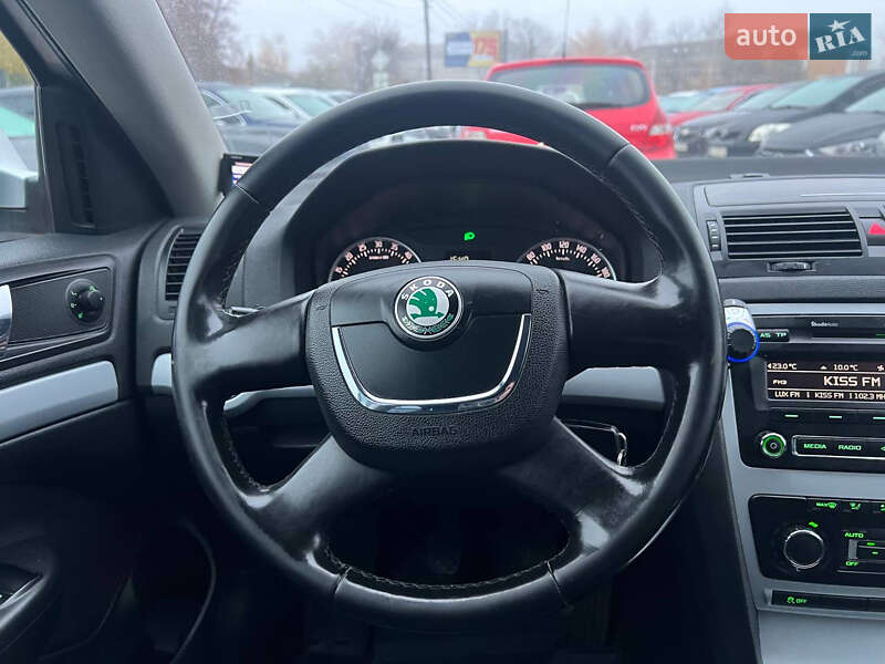 Универсал Skoda Octavia 2010 в Полтаве