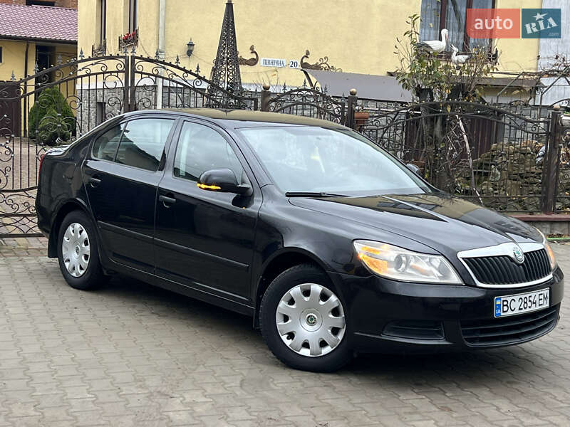 Лифтбек Skoda Octavia 2011 в Самборе