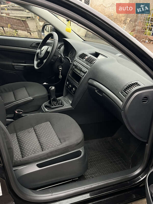 Лифтбек Skoda Octavia 2011 в Самборе