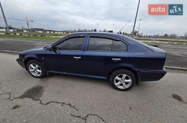 Ліфтбек Skoda Octavia 1998 в Львові