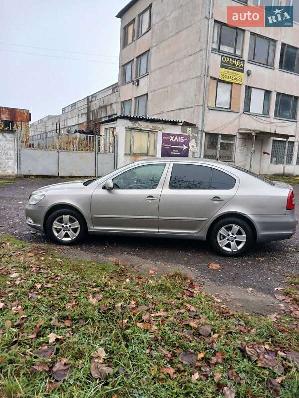 Ліфтбек Skoda Octavia 2010 в Мукачевому