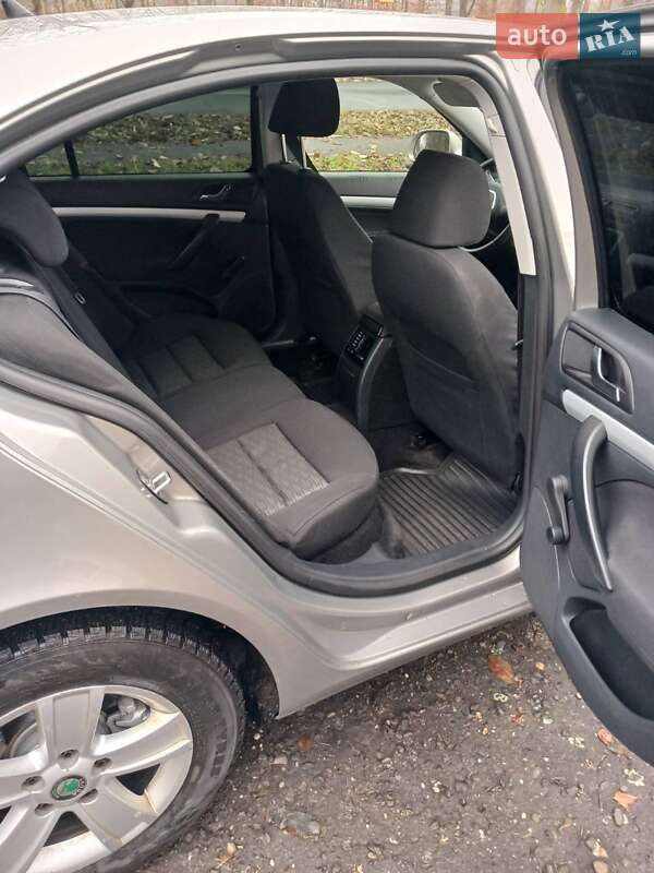 Ліфтбек Skoda Octavia 2010 в Мукачевому