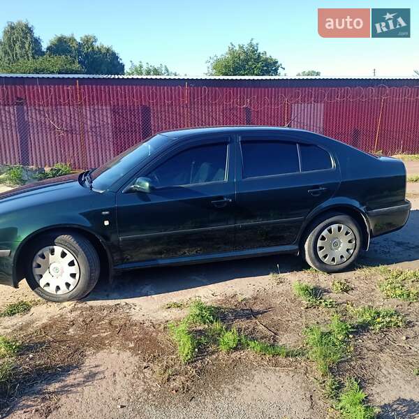 Лифтбек Skoda Octavia 2002 в Козельце