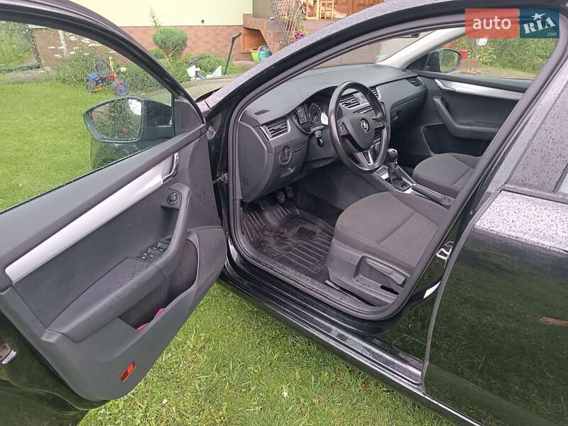 Универсал Skoda Octavia 2016 в Рава-Русской