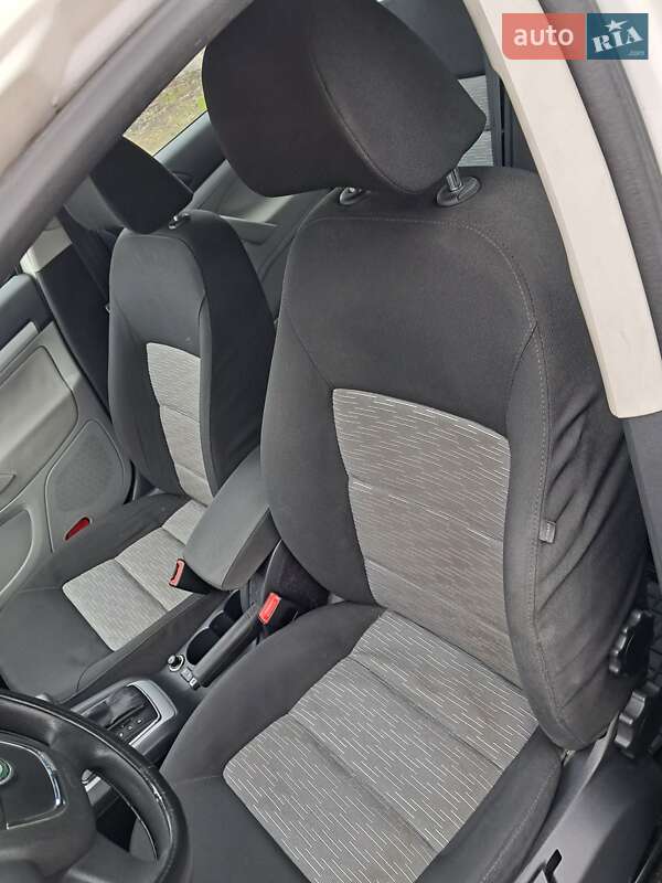Лифтбек Skoda Octavia 2009 в Ивано-Франковске фото 7 Лифтбек Skoda Octavia 2009 в Ивано-Франковске