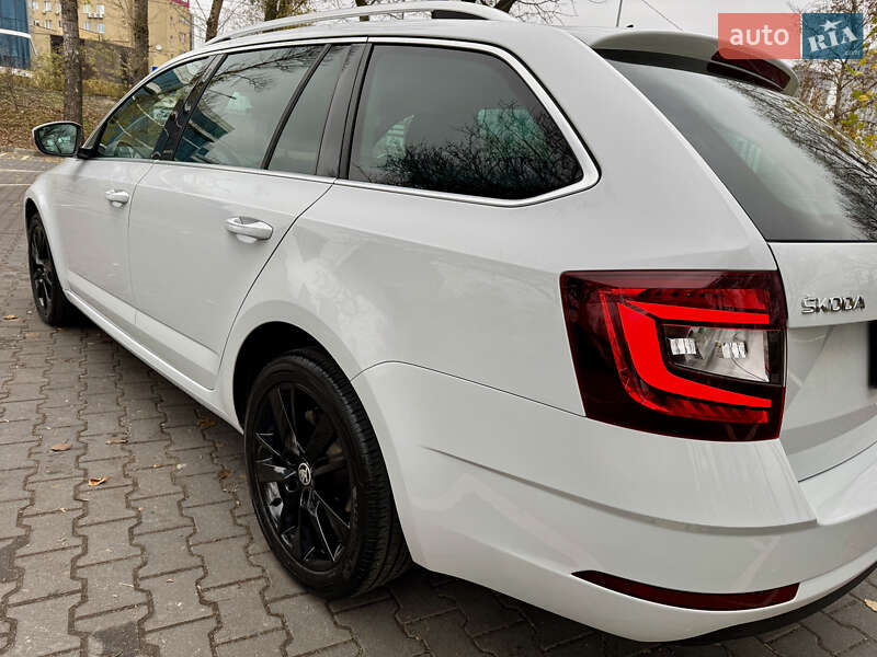 Универсал Skoda Octavia 2019 в Киеве