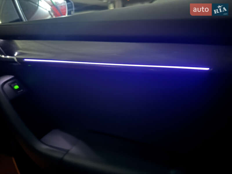 Универсал Skoda Octavia 2019 в Киеве