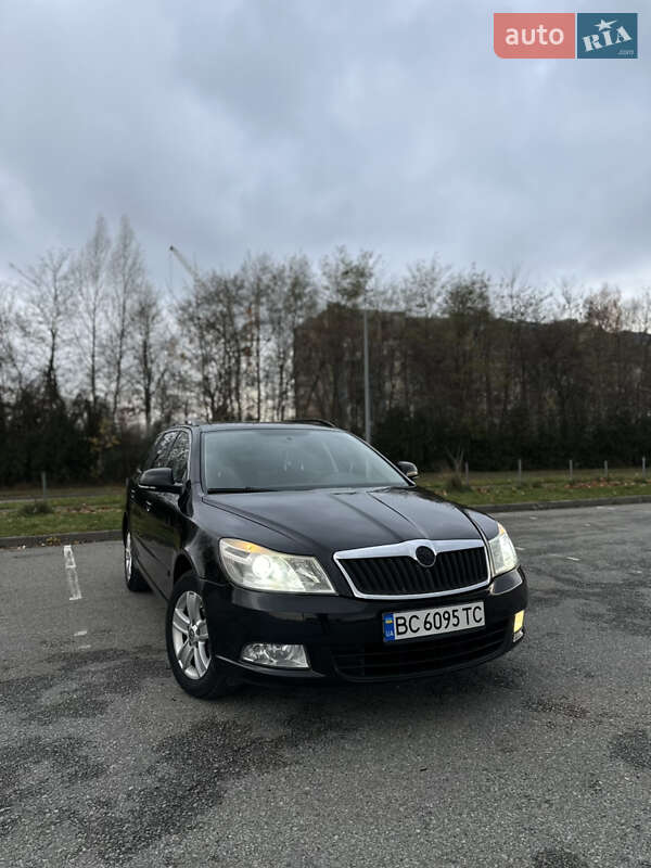 Универсал Skoda Octavia 2009 в Львове