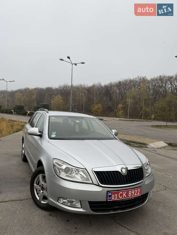 Универсал Skoda Octavia 2010 в Днепре фото 8 Универсал Skoda Octavia 2010 в Днепре