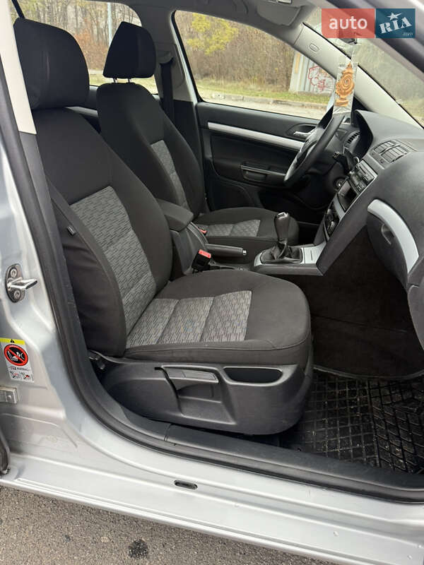 Универсал Skoda Octavia 2010 в Днепре фото 27 Универсал Skoda Octavia 2010 в Днепре