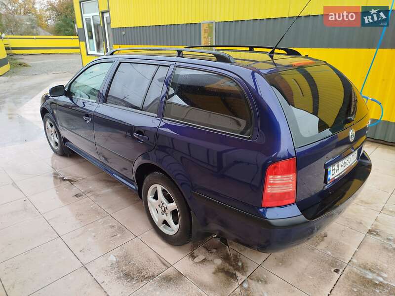 Універсал Skoda Octavia 2004 в Гайвороні