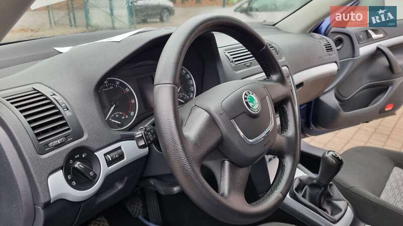 Універсал Skoda Octavia 2010 в Полтаві