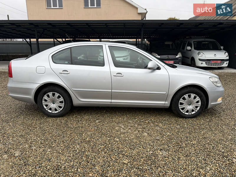 Лифтбек Skoda Octavia 2011 в Калуше фото 25 Лифтбек Skoda Octavia 2011 в Калуше