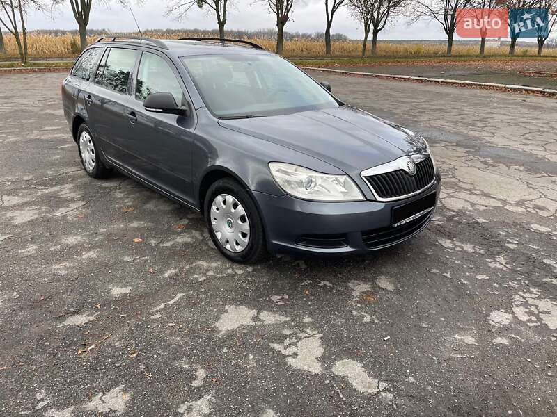 Универсал Skoda Octavia 2009 в Владимире