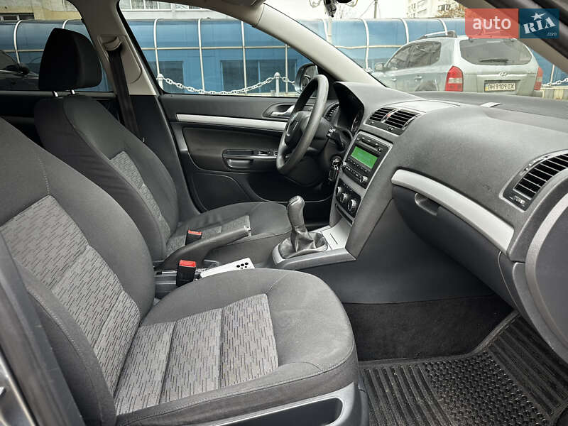 Ліфтбек Skoda Octavia 2012 в Чорноморську фото 9 Ліфтбек Skoda Octavia 2012 в Чорноморську