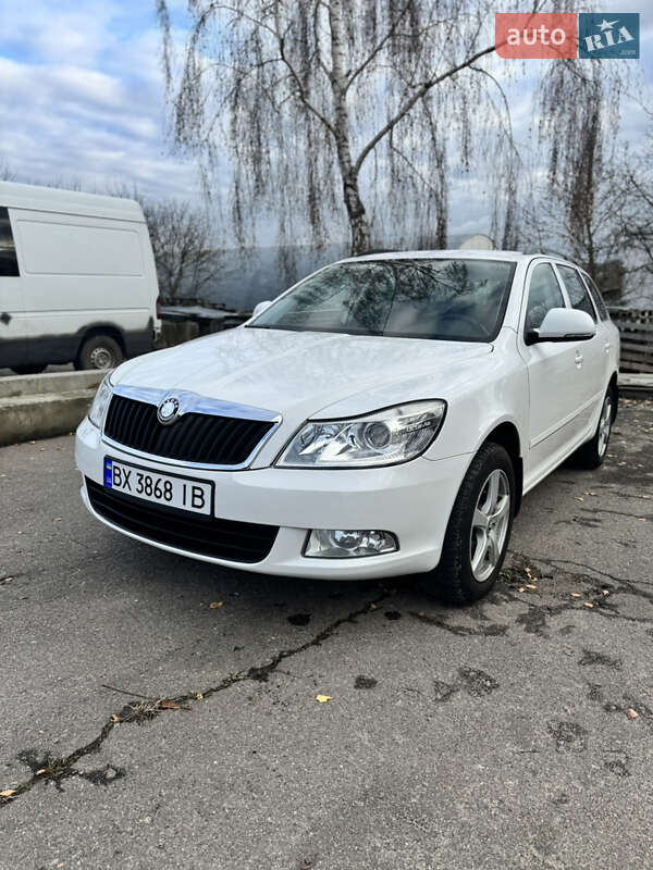 Універсал Skoda Octavia 2012 в Хмельницькому