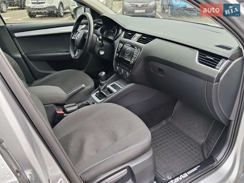 Универсал Skoda Octavia 2016 в Киеве