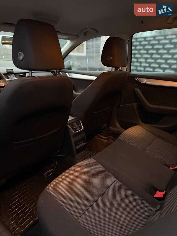 Универсал Skoda Octavia 2013 в Киеве фото 10 Универсал Skoda Octavia 2013 в Киеве