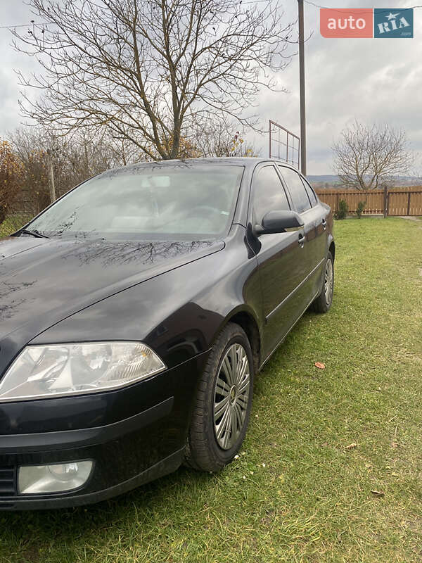 Лифтбек Skoda Octavia 2008 в Перемышлянах
