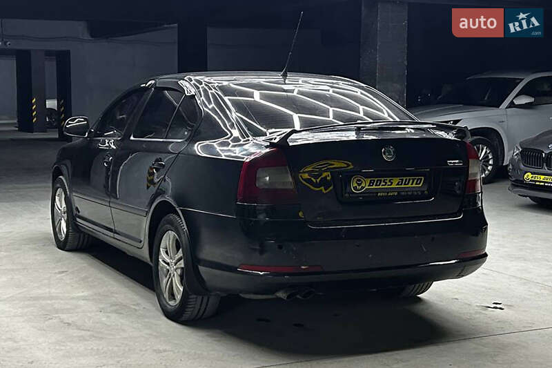 Лифтбек Skoda Octavia 2011 в Черновцах