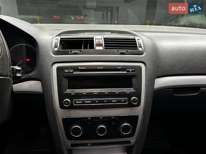 Лифтбек Skoda Octavia 2011 в Черновцах