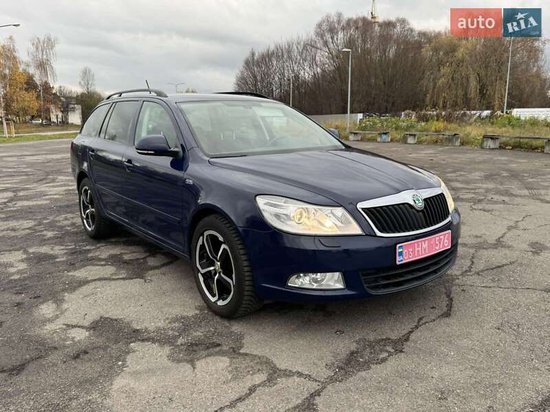 Універсал Skoda Octavia 2011 в Львові фото Універсал Skoda Octavia 2011 в Львові