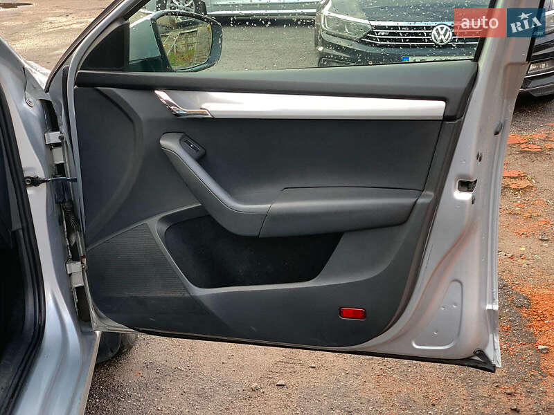 Лифтбек Skoda Octavia 2014 в Виннице фото 19 Лифтбек Skoda Octavia 2014 в Виннице