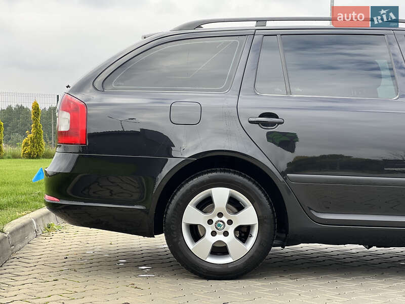 Универсал Skoda Octavia 2013 в Луцке фото 16 Универсал Skoda Octavia 2013 в Луцке