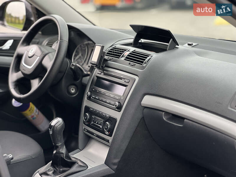 Универсал Skoda Octavia 2013 в Луцке фото 31 Универсал Skoda Octavia 2013 в Луцке