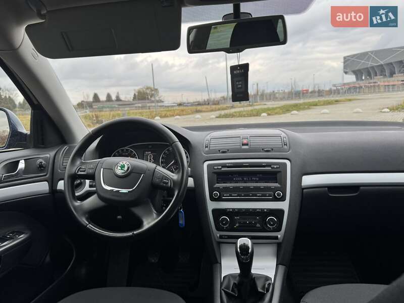Універсал Skoda Octavia 2011 в Львові фото 4 Універсал Skoda Octavia 2011 в Львові