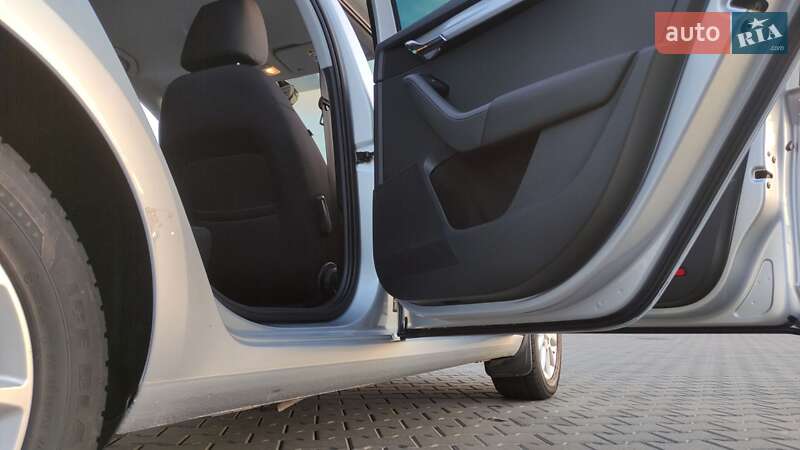 Универсал Skoda Octavia 2016 в Черновцах