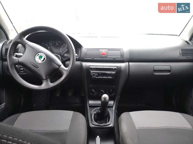 Лифтбек Skoda Octavia 2005 в Хусте