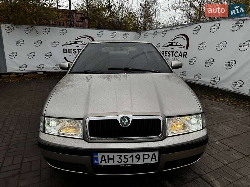 Лифтбек Skoda Octavia 2005 в Днепре