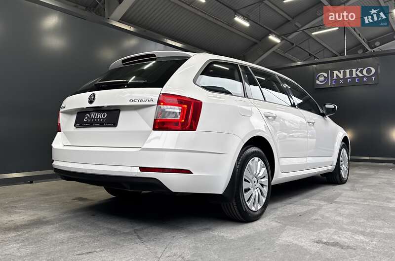 Универсал Skoda Octavia 2019 в Киеве