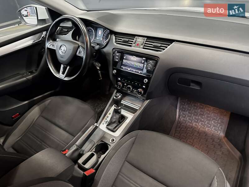 Универсал Skoda Octavia 2019 в Киеве