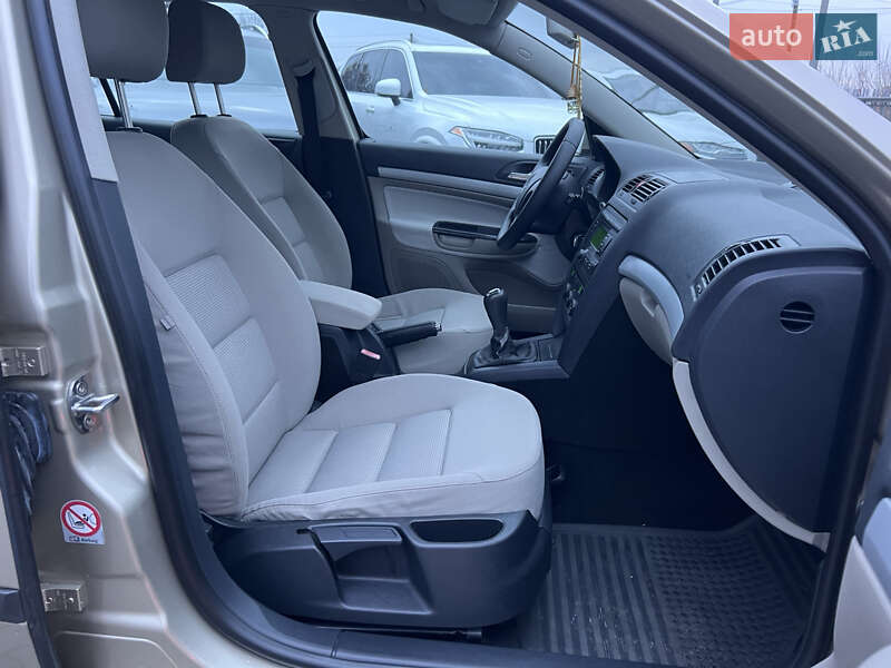 Лифтбек Skoda Octavia 2005 в Нововолынске фото 24 Лифтбек Skoda Octavia 2005 в Нововолынске