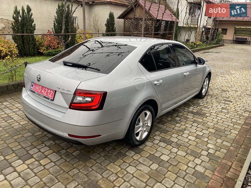 Лифтбек Skoda Octavia 2018 в Мукачево