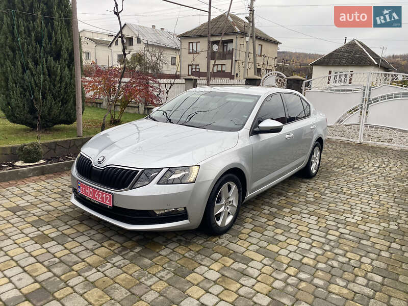 Лифтбек Skoda Octavia 2018 в Мукачево