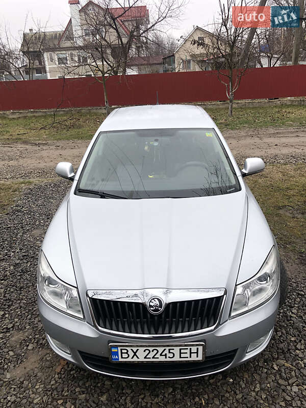Лифтбек Skoda Octavia 2010 в Каменец-Подольском фото 2 Лифтбек Skoda Octavia 2010 в Каменец-Подольском