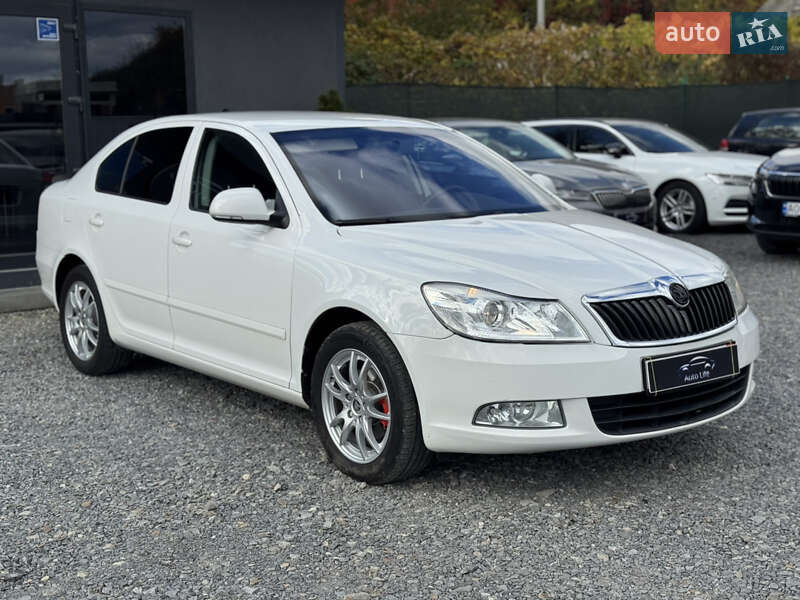 Лифтбек Skoda Octavia 2012 в Мукачево фото 3 Лифтбек Skoda Octavia 2012 в Мукачево